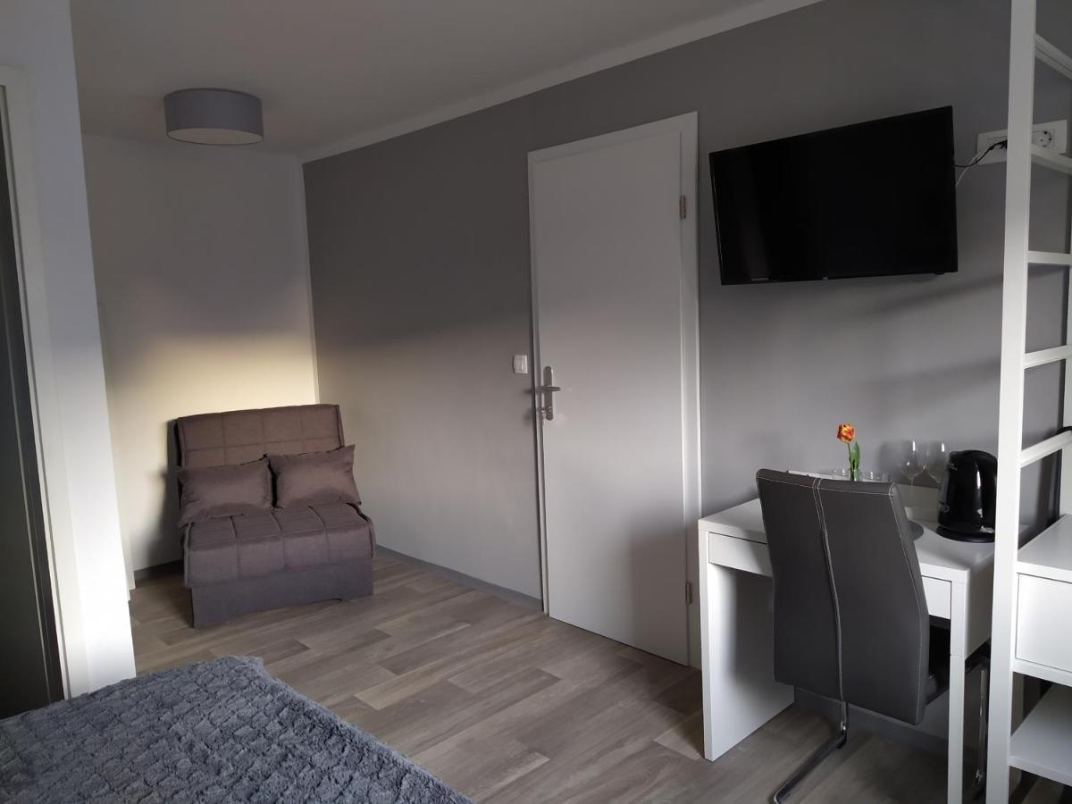 Apartment Trubarjeva33, Near Ljubljana, Free Parking Velike Lasce Esterno foto