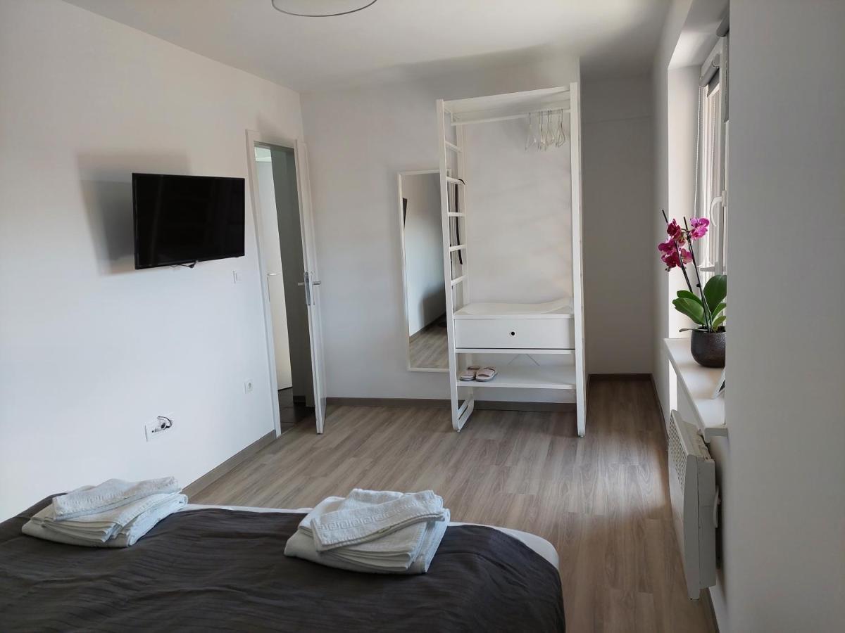 Apartment Trubarjeva33, Near Ljubljana, Free Parking Velike Lasce Esterno foto